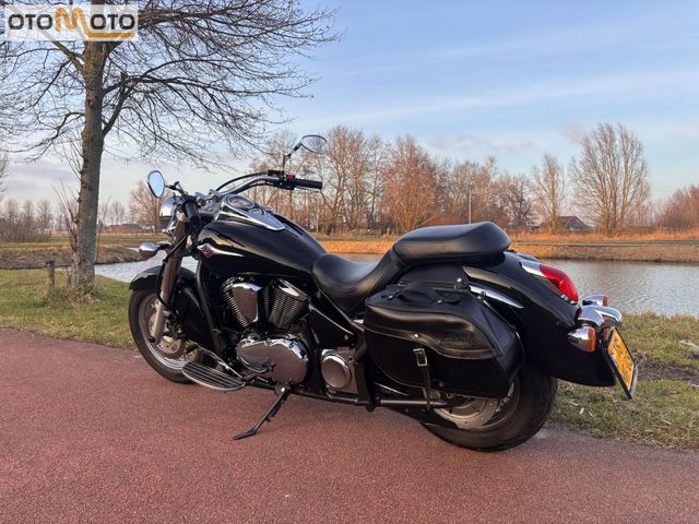 kawasaki - vn-900-classic