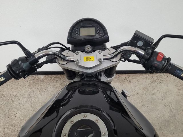 hyosung - gt-650i-naked