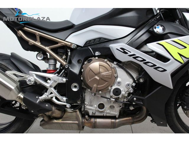 bmw - s-1000-r