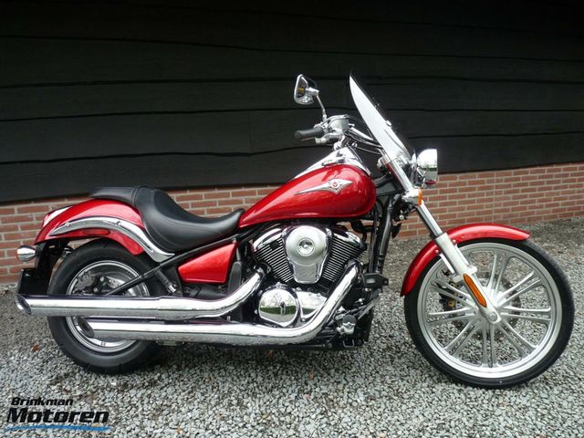 kawasaki - vn-900-custom