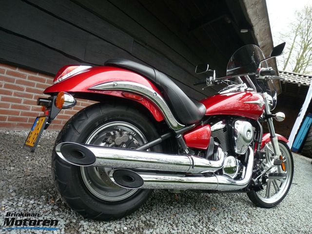 kawasaki - vn-900-custom