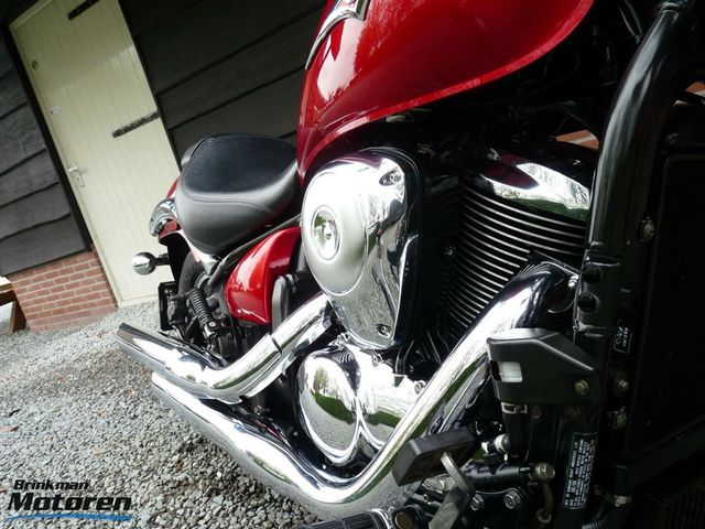 kawasaki - vn-900-custom