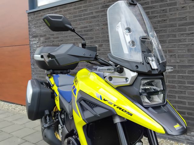 suzuki - v-strom-1050-xta