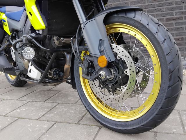 suzuki - v-strom-1050-xta