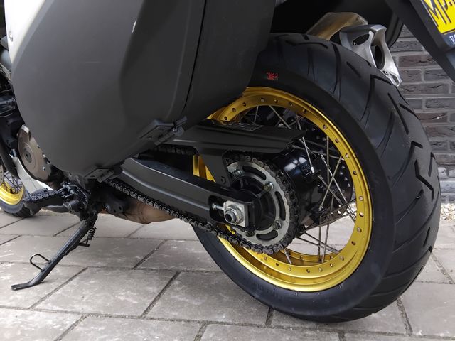 suzuki - v-strom-1050-xta