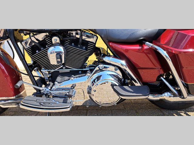 harley-davidson - road-king-flhr