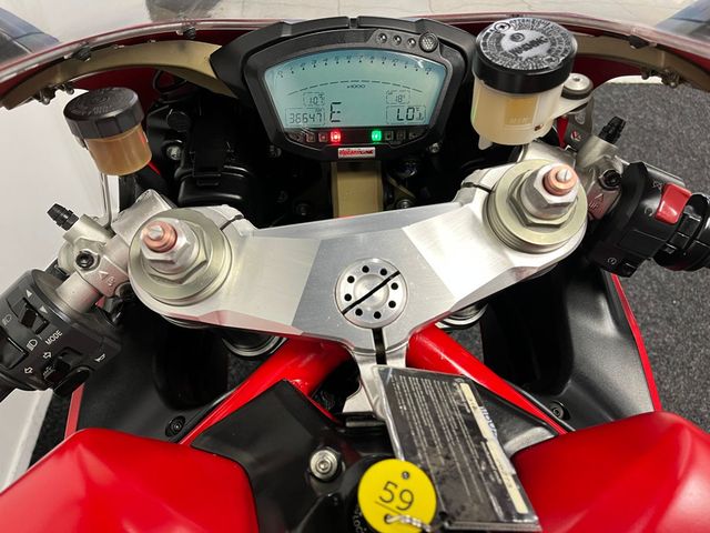 ducati - 848