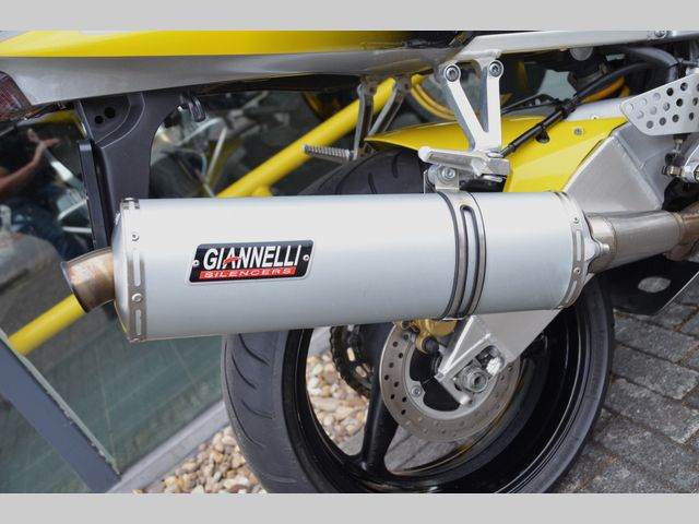 honda - cbr-900-rr-fireblade