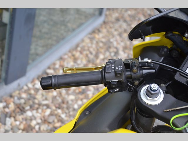 honda - cbr-900-rr-fireblade