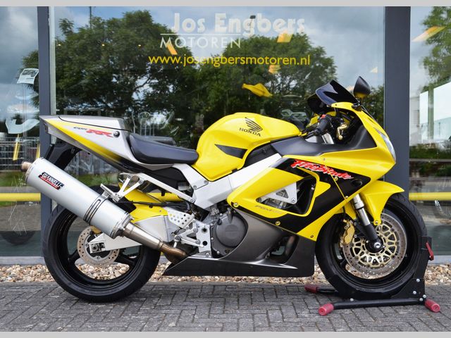 honda - cbr-900-rr-fireblade
