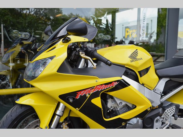 honda - cbr-900-rr-fireblade