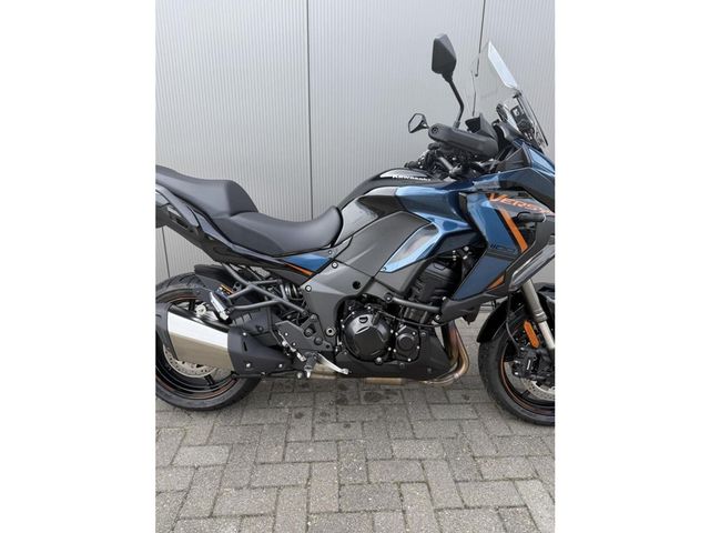 kawasaki - versys-1100-se