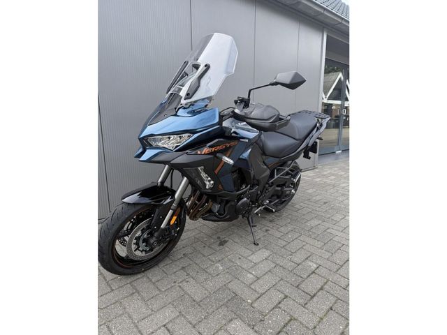 kawasaki - versys-1100-se