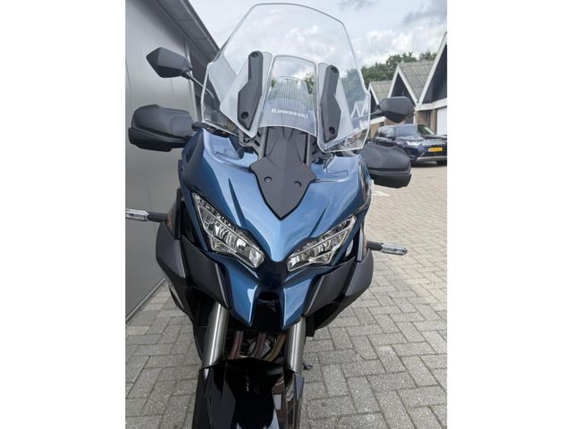 kawasaki - versys-1100-se