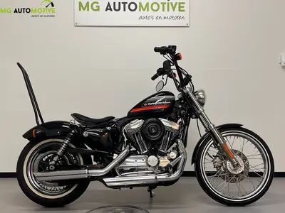 HARLEY-DAVIDSON SPORTSTER XL 1200 V SEVENTY TWO – foto 2