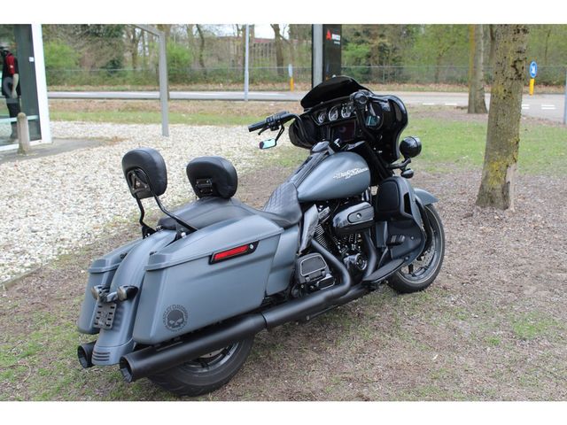 harley-davidson - electra-glide-ultra-limited-flhtk