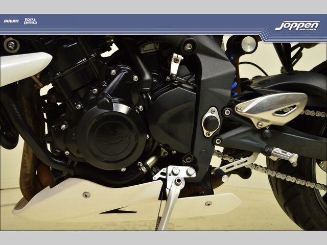 triumph - street-triple-r-abs