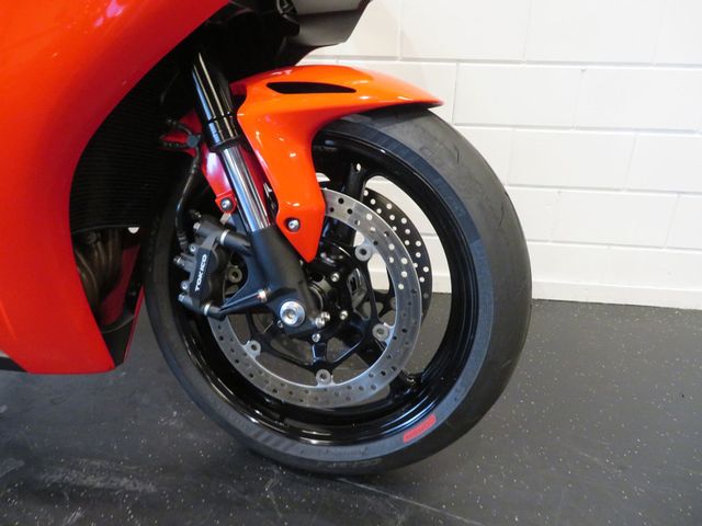honda - cbr-1000-rr-fireblade