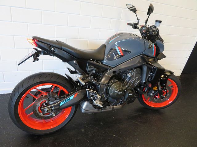yamaha - mt-09-abs