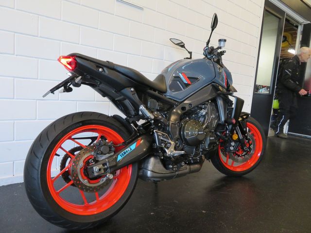 yamaha - mt-09-abs
