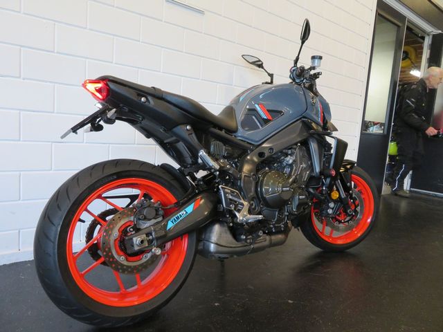 yamaha - mt-09-abs
