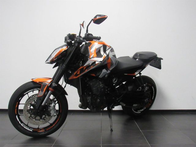 ktm - 890-duke-l