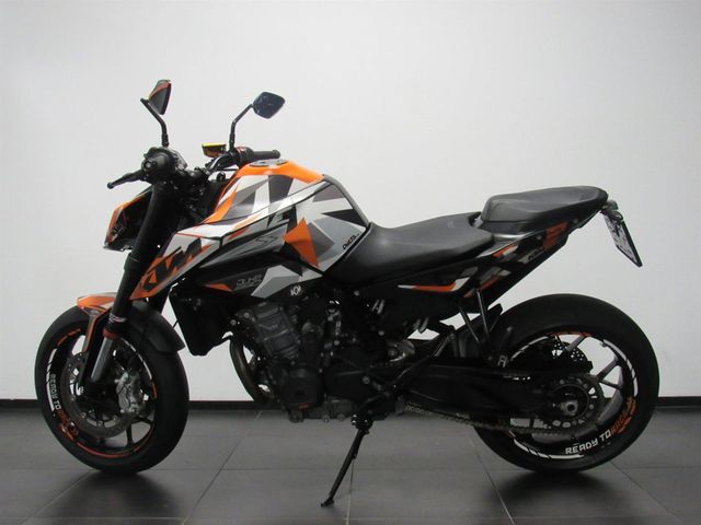 ktm - 890-duke-l