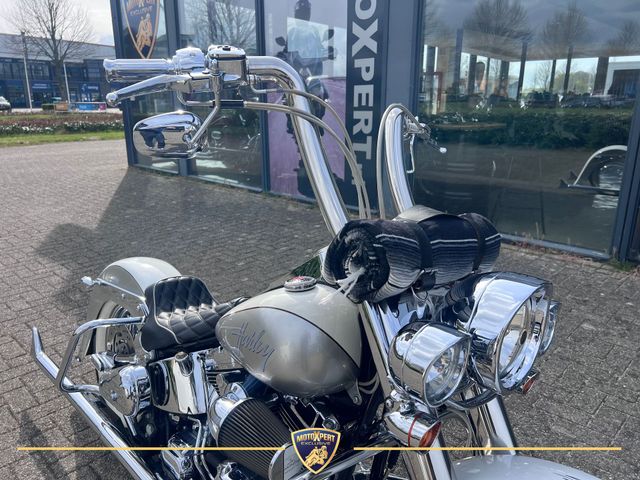 harley-davidson - deluxe--heritage-special-flstni
