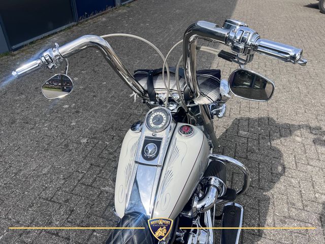 harley-davidson - deluxe--heritage-special-flstni