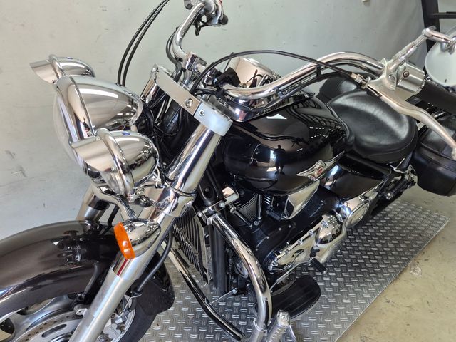 kawasaki - vn-2000-classic