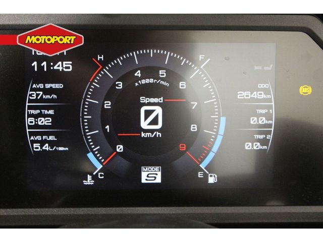 yamaha - tmax-tech-max-560