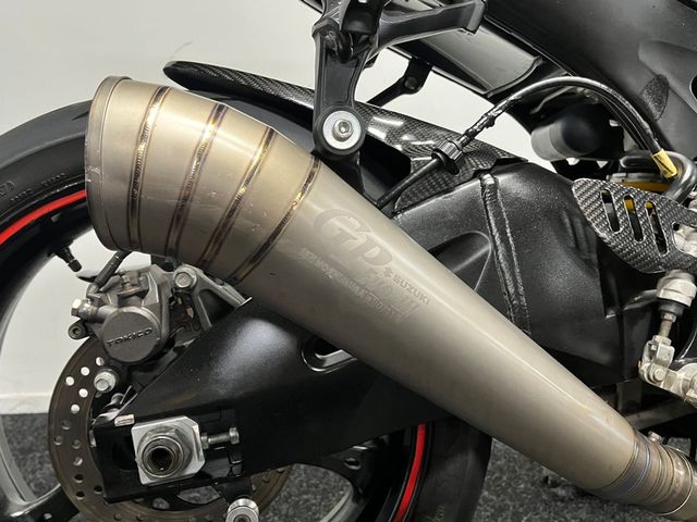 suzuki - gsx-r-750