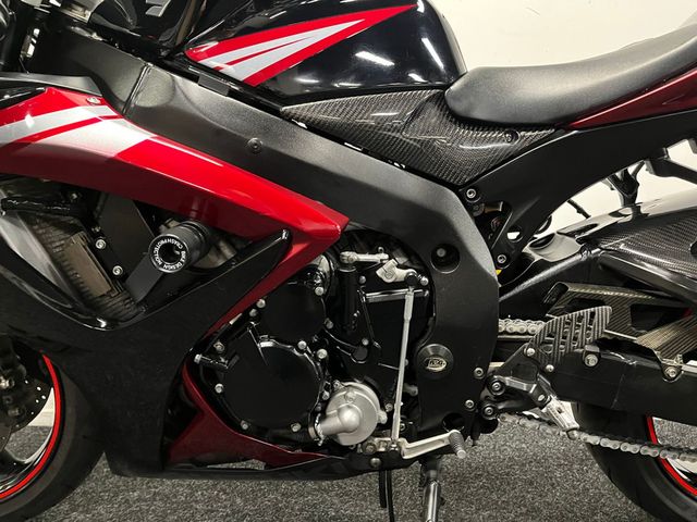 suzuki - gsx-r-750