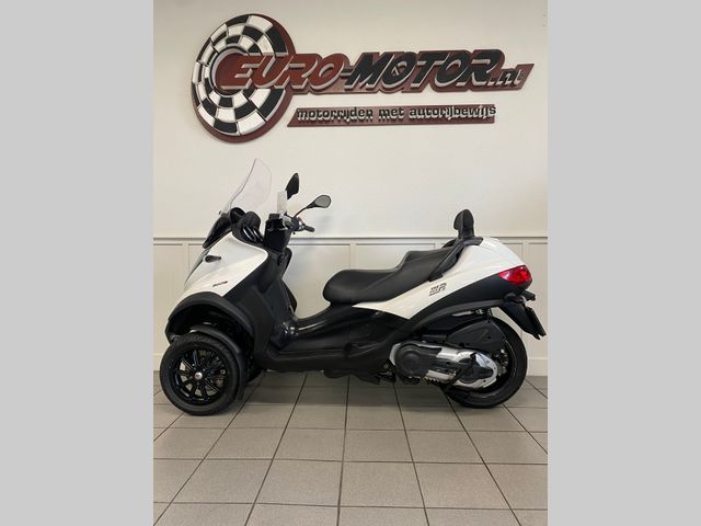 piaggio - mp3-500-lt-sport