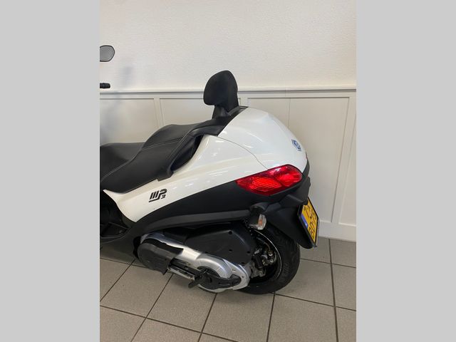 piaggio - mp3-500-lt-sport