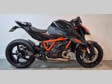 KTM 1290 SUPER DUKE R