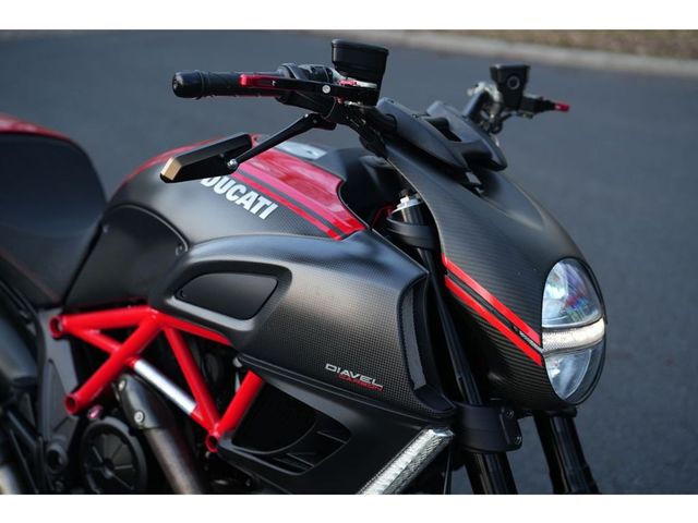 ducati - diavel