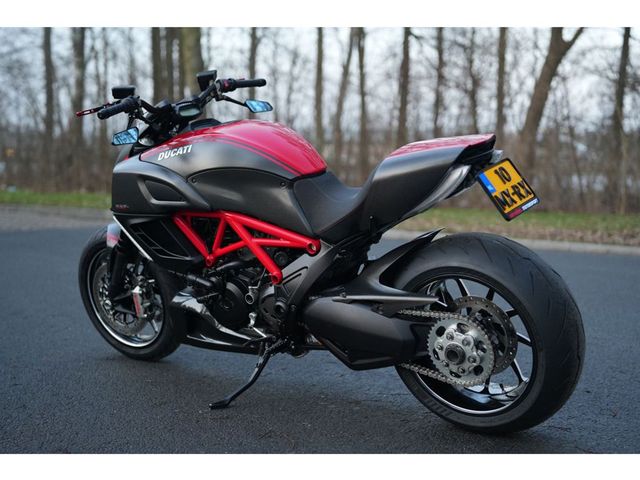 ducati - diavel