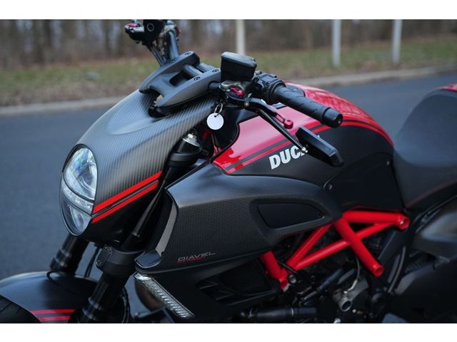 ducati - diavel