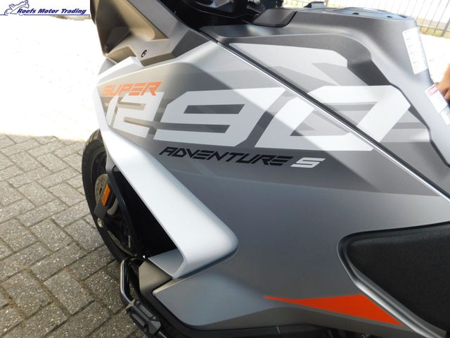 ktm - 1290-super-adventure-s