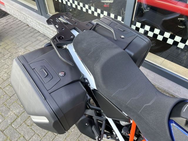 ktm - 1290-super-adventure-r