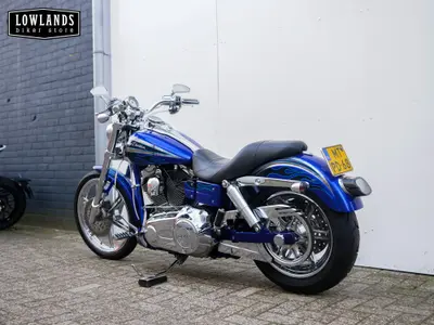 HARLEY-DAVIDSON SCREAMING EAGLE CVO DYNA FXDSE – foto 4