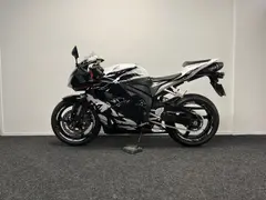 Honda ⭐️⭐️CBR 600 RR⭐️⭐️ 2011 occasion – foto 15 van 24