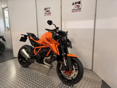 KTM 1390 SUPER DUKE R – foto 2