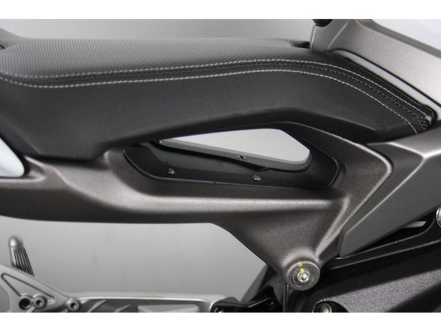 mv-agusta - brutale-800