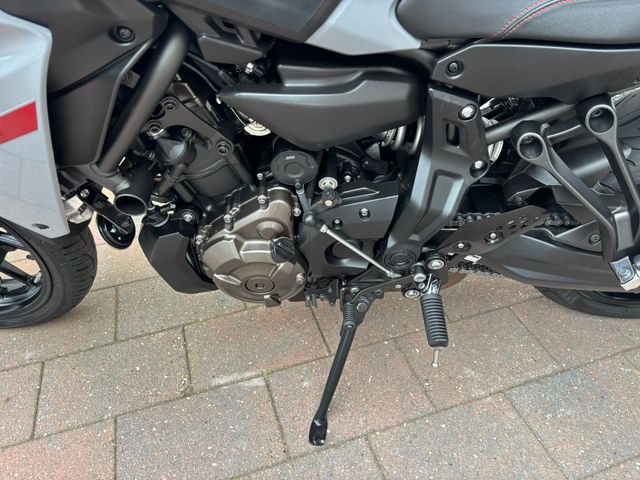 yamaha - tracer-700-abs