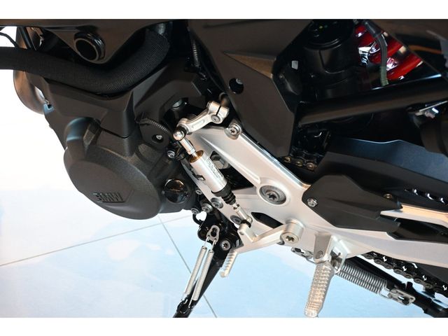 bmw - f-900-r