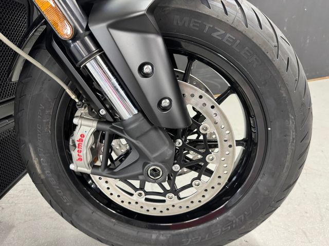 triumph - rocket-3-r