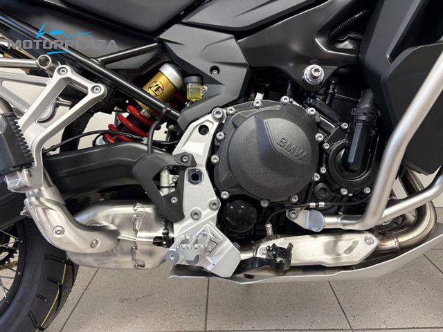bmw - f-900-gs-adventure