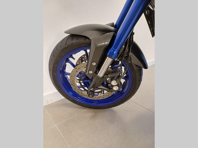 yamaha - tracer-900-abs